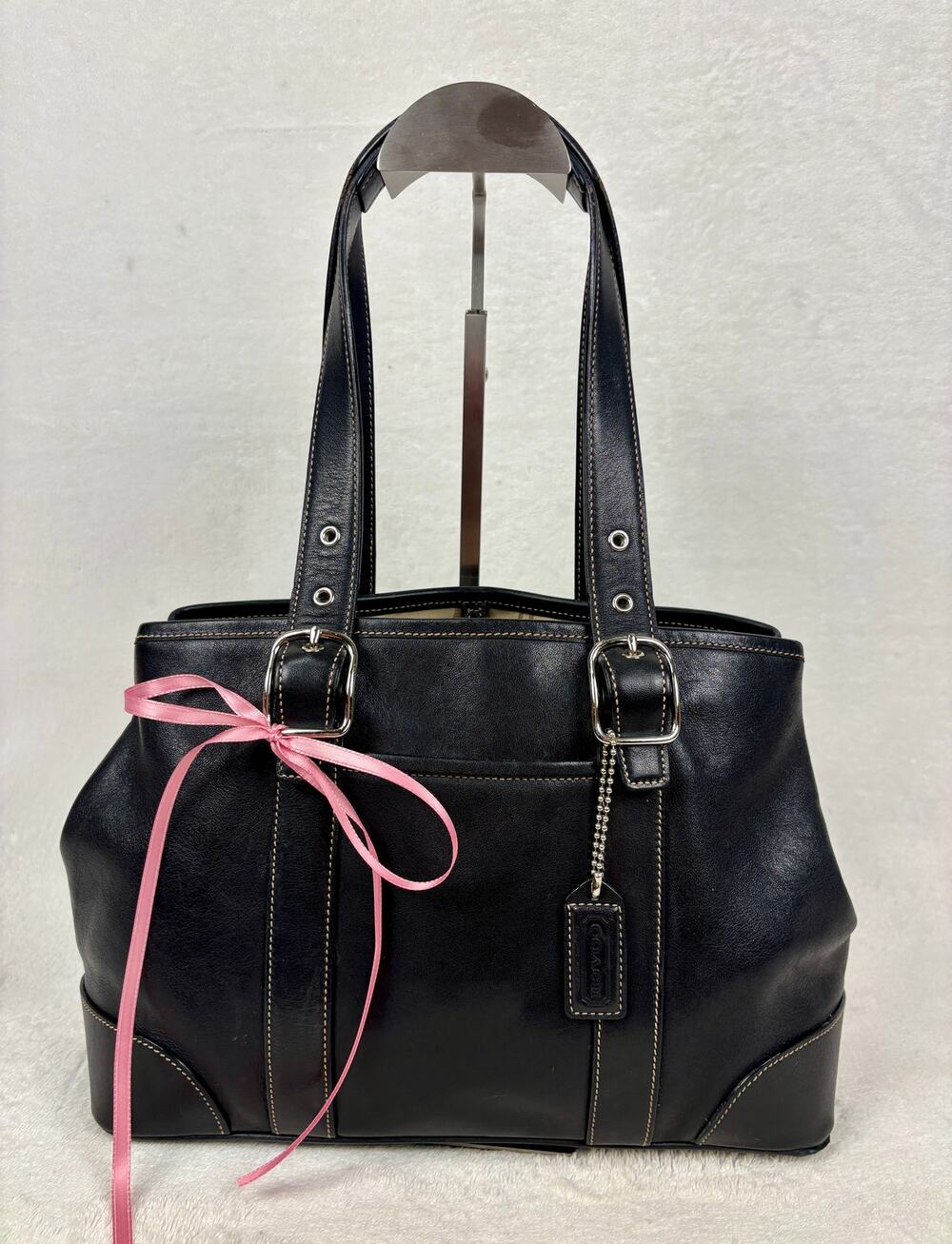 Coach Vintage Y2K Hamptons Satchel in Black Glovetanned Leather